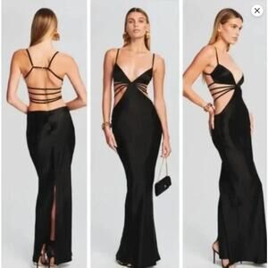 Retrofête Selma Black Satin XL V-Neck Sleeveless Gown